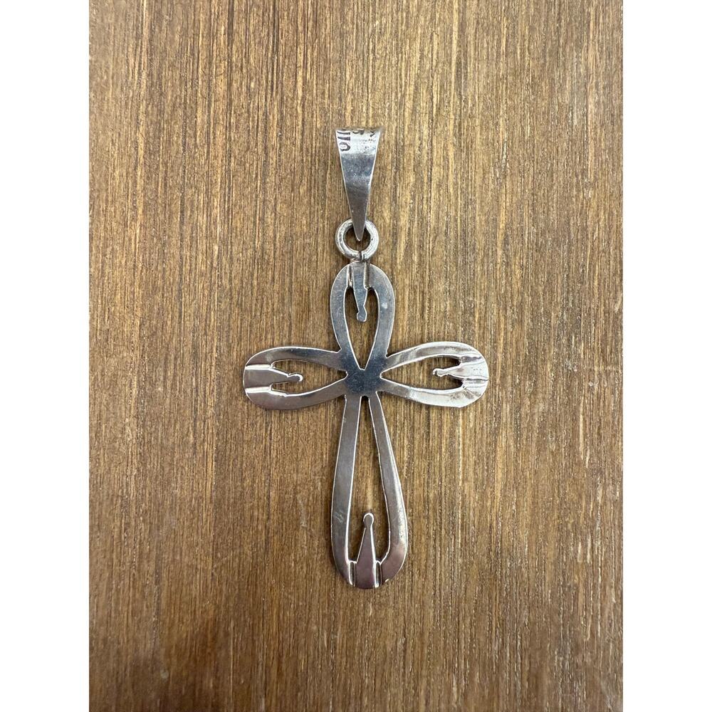 Large 925 Sterling Silver Vintage‎ Made in Mexico Cross Pendant